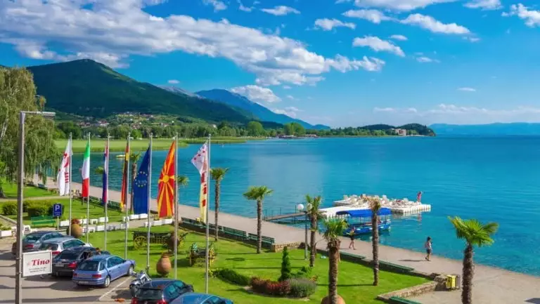 Bateau AWASH ANNECY Lac